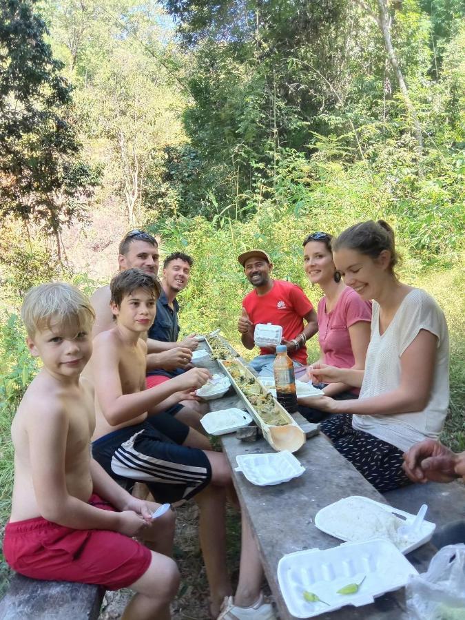 Happy Homestay Banlung & Trekking 外观 照片