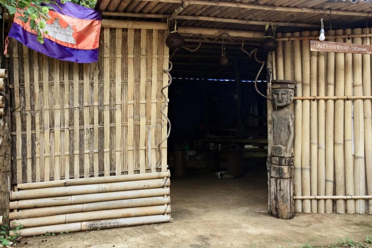 Happy Homestay Banlung & Trekking 外观 照片